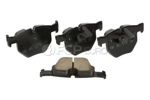 BMW Brake Pad Set – Akebono EUR1042A