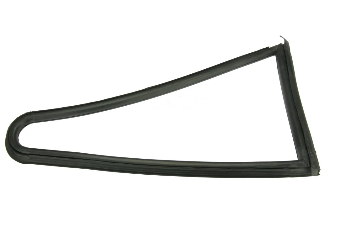URO Parts 91154303601 – Quarter Glass Seal (Right)