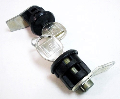 1982 - 1992 Camaro T-Top Locks Set