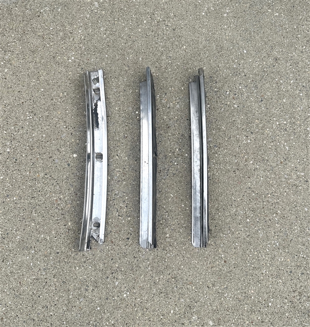1970 - 1981 Camaro Roof Rail Weatherstrip Channel, Vertical Left Hand, Used GM