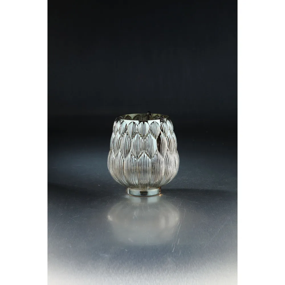 8″ Clear Leaf Pattern Glass Tabletop Candle Holder