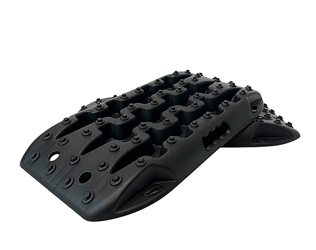 Overland Vehicle Systems 19169911 Small Recovery Ramp with Pull Strap & Storage Bag