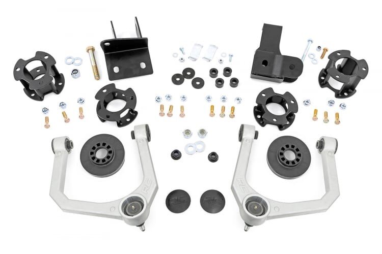 Rough Country 51027 3.5" Lift Kit for 21-26 Ford Bronco