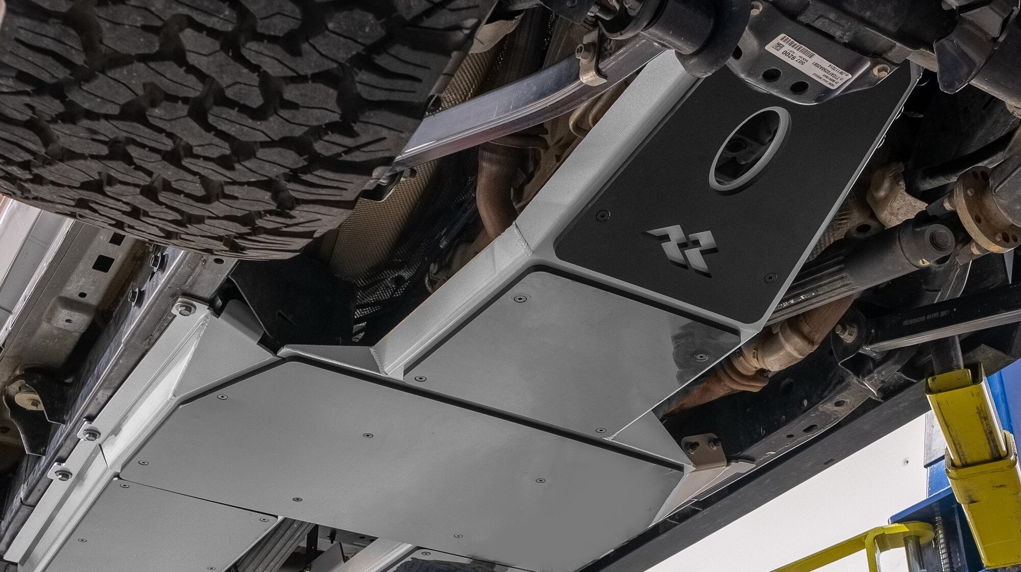 Rugged Ridge 18003.52 Engine & Transmission Skid Plate for 18-26 Jeep Wrangler JL Unlimited 4-Door with 3.6L non-eTorque Engine